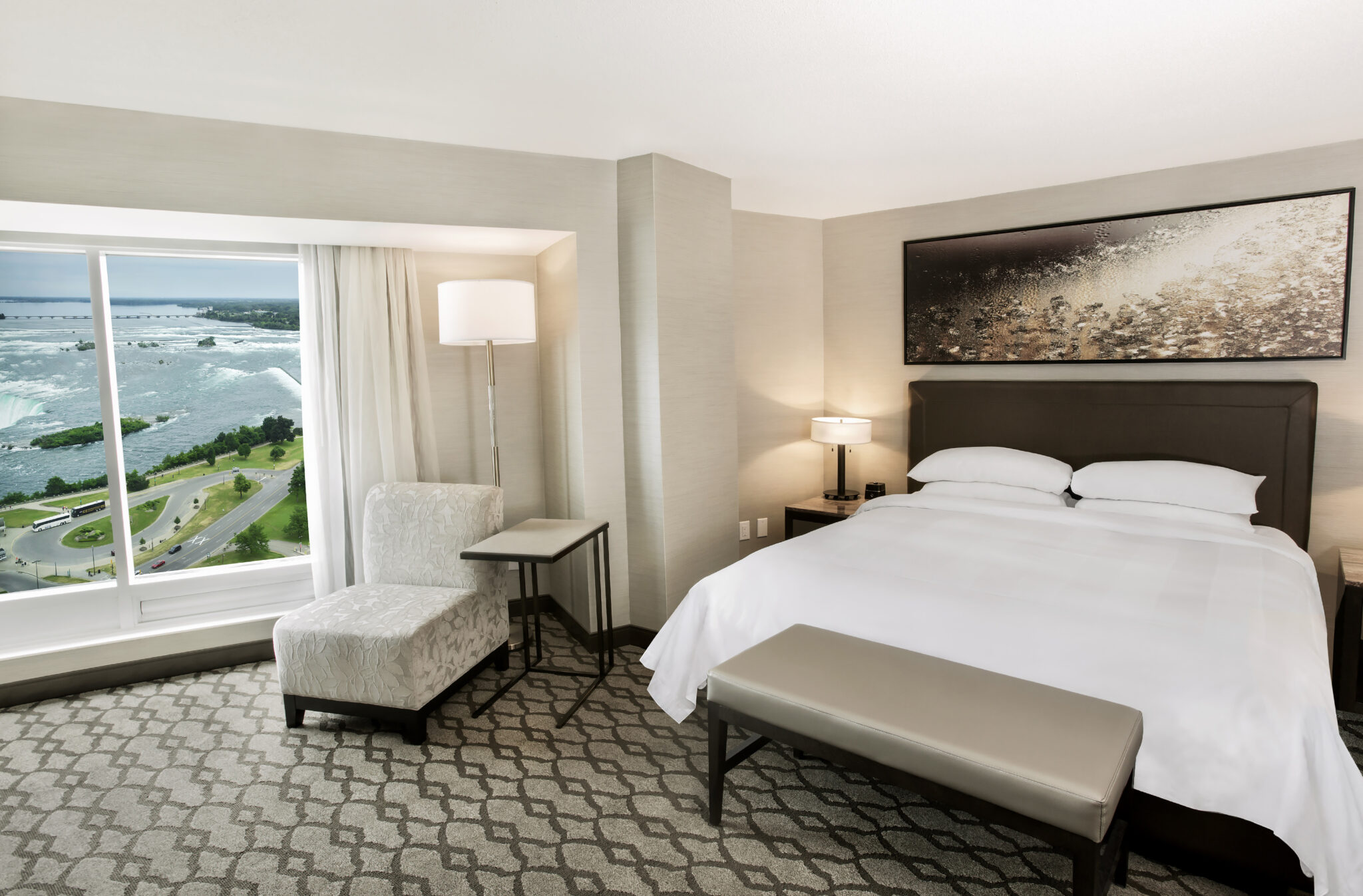 Where to Stay in Niagara Falls with Kids